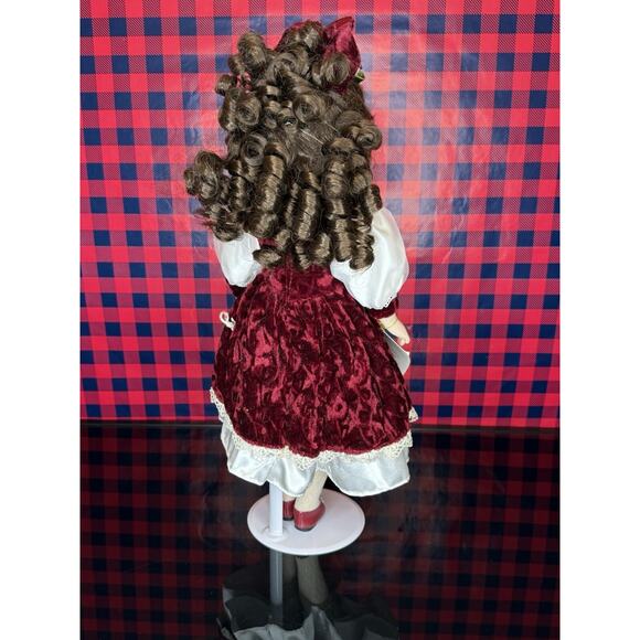Vintage Porcelain Doll 1995 Sophia on Stand - Picture 7 of 13
